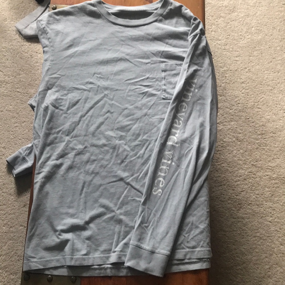 Vineyard vines shirt